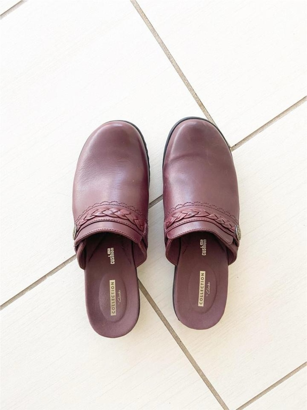 Clarks Brown Clogs Size 7